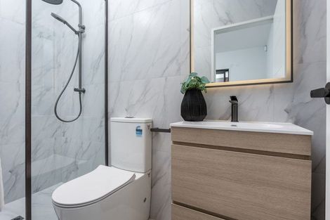 Photo of property in 76b Bond Crescent, Forrest Hill, Auckland, 0620