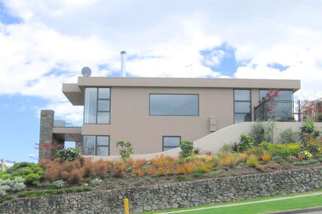 Photo of property in 2/68 Harvey Street, Waipahihi, Taupo, 3330