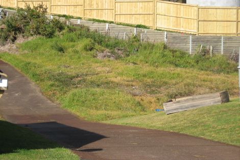 Photo of property in 12 Toomer Place, Beachlands, Auckland, 2018