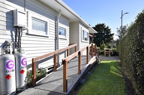 Photo of property in 102a Lord Rutherford Road South, Brightwater, 7022