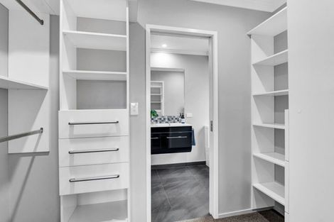 Photo of property in 40 Fernbrook Drive, Hurworth, New Plymouth, 4310