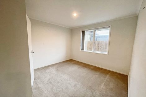 Photo of property in 6 Wellfield Drive, Papakura, 2110