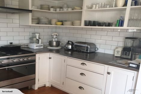 Photo of property in 21 Kitchener Road, Sandringham, Auckland, 1025