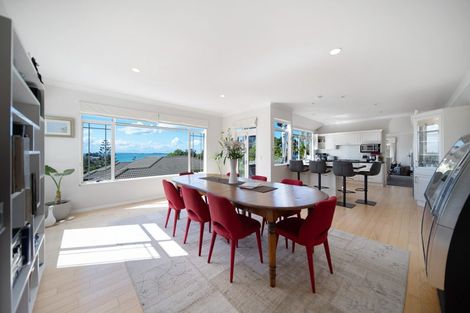 Photo of property in 19 Evelyn Road, Cockle Bay, Auckland, 2014