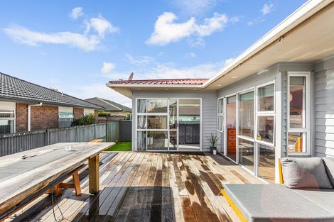 Photo of property in 24b Edward Avenue, Orewa, 0931