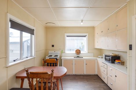 Photo of property in 5 Kipling Street, Roslyn, Palmerston North, 4414