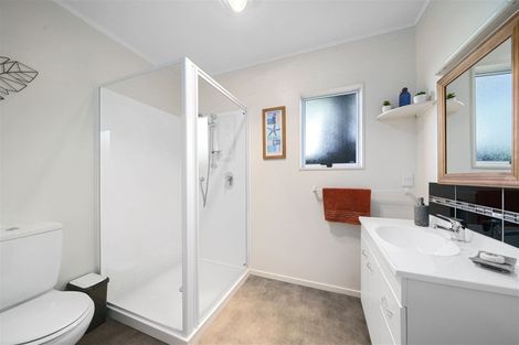 Photo of property in 170 Tiro Tiro Road, Levin, 5510