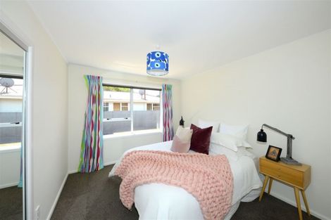 Photo of property in 21 Landsdowne Terrace, Cashmere, Christchurch, 8022