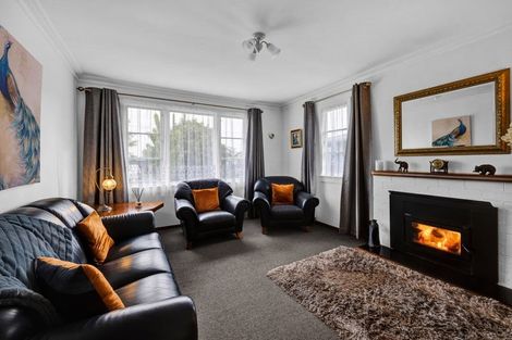 Photo of property in 63 Turuturu Road, Hawera, 4610