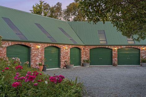 Photo of property in 18 Rockview Place, Mount Pleasant, Christchurch, 8081