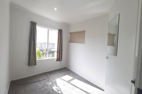 Photo of property in 85 Astley Avenue, New Lynn, Auckland, 0600