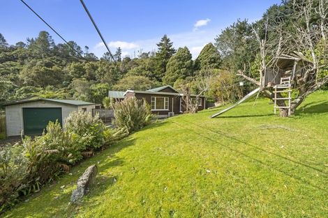 Photo of property in 115 Kamahi Street, Stokes Valley, Lower Hutt, 5019