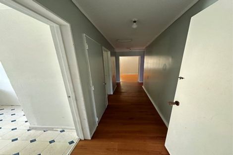 Photo of property in 1/50 Tudor Road, Henderson, Auckland, 0610