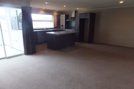 Photo of property in 2/46 Willoughby Street, Whitiora, Hamilton, 3200