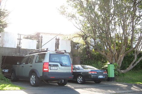 Photo of property in 73 Trelissick Crescent, Ngaio, Wellington, 6035