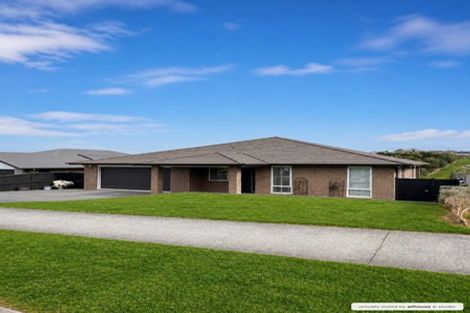 Photo of property in 6 Raithburn Terrace, Pokeno, 2402