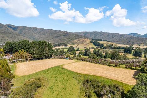 Photo of property in 227 Marchant Road, Kaitoke, Upper Hutt, 5018