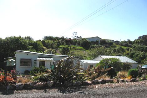 Photo of property in 3 Park Road, Surfdale, Waiheke Island, 1081