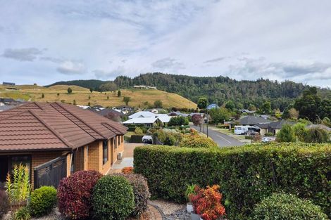 Photo of property in 122 Iles Road, Lynmore, Rotorua, 3010
