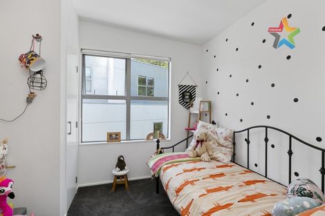 Photo of property in 47 Saddleback Grove, Karori, Wellington, 6012