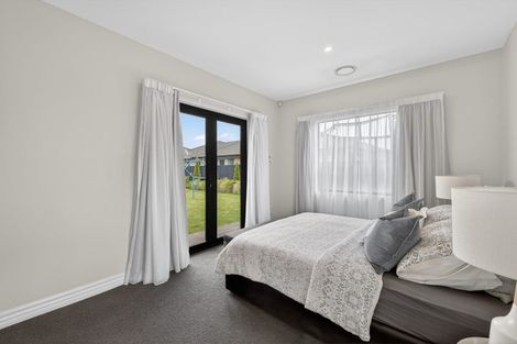 Photo of property in 1 Vahsel Bay, Wigram, Christchurch, 8025
