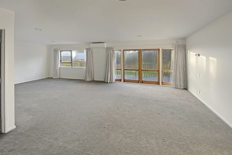 Photo of property in 71 Gills Road, Albany Heights, Auckland, 0632