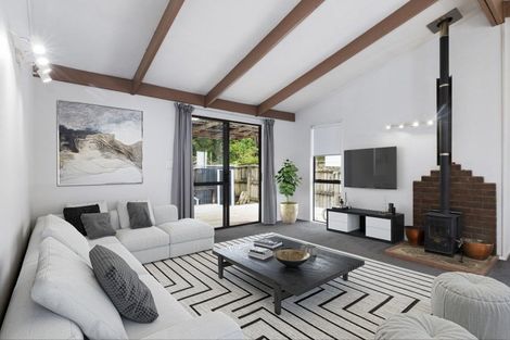 Photo of property in 2/46 Station Road, Pukekohe, 2120