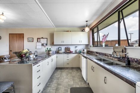 Photo of property in 102 Broughton Street, Gore, 9710