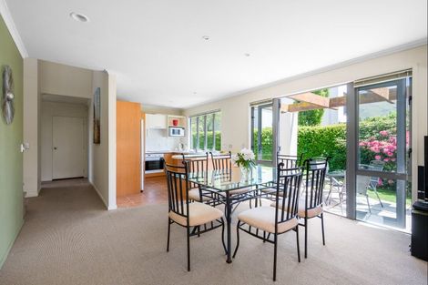 Photo of property in 7 Meadowbrook Place, Wanaka, 9305