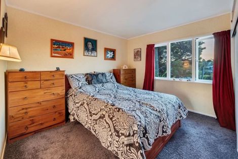 Photo of property in 3 Lanigan Street, Birkdale, Auckland, 0626