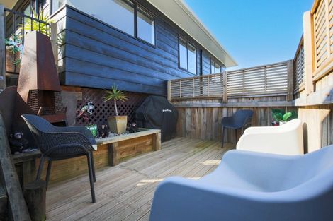 Photo of property in 2/14 Jerningham Street, Enner Glynn, Nelson, 7011