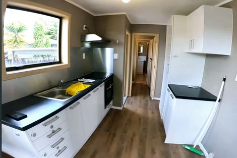 Photo of property in 4 Crescent Court, Melville, Hamilton, 3206