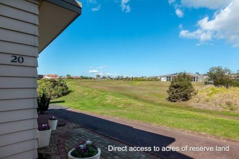 Photo of property in 20 Belvedere Court, West Harbour, Auckland, 0618