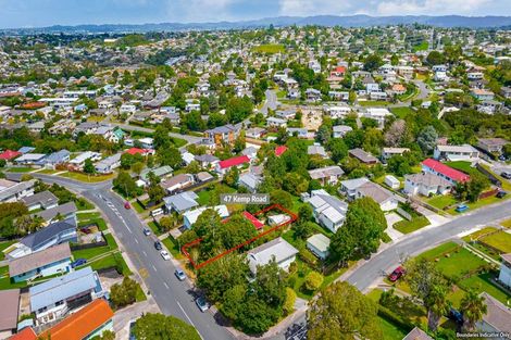 Photo of property in 47 Kemp Road, Massey, Auckland, 0614