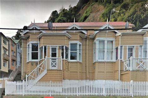 Photo of property in 142 Aro Street, Aro Valley, Wellington, 6021