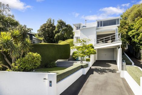 Photo of property in 34 Marine Parade, Macandrew Bay, Dunedin, 9014