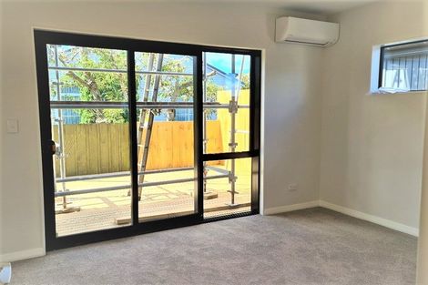 Photo of property in 167c East Coast Road, Castor Bay, Auckland, 0620