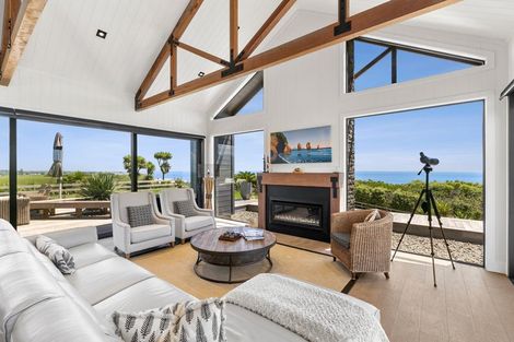 Photo of property in 13 Washer Road, Omata, New Plymouth, 4374