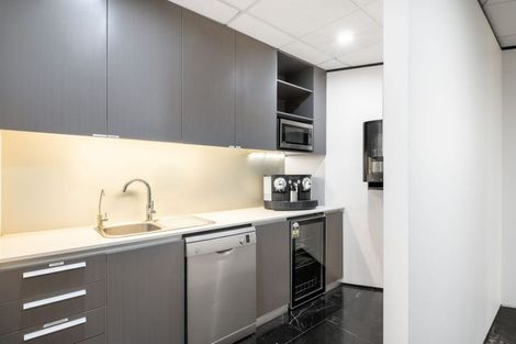 Photo of property in 410 Victoria Street, Hastings, 4122