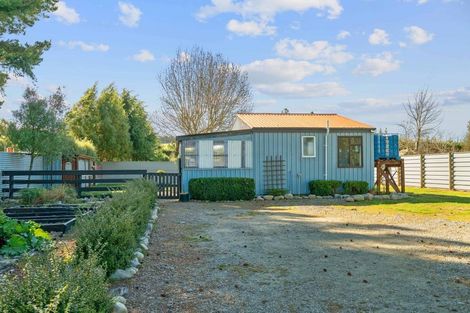 Photo of property in 9 Cross Street, Coalgate, 7673