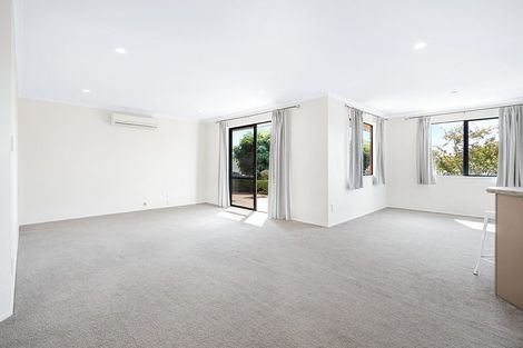 Photo of property in 18 Everton Place, Grandview Heights, Hamilton, 3200