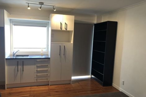 Photo of property in 83b Sale Street, Cockle Bay, Auckland, 2014