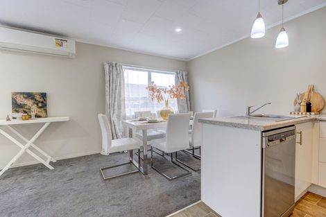 Photo of property in 32c Garland Drive, St Andrews, Hamilton, 3200