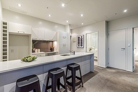 Photo of property in Sentinel Apartments, 1303/3 Northcroft Street, Takapuna, Auckland, 0622