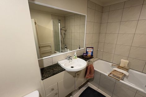 Photo of property in 2c/7-11 Bute Road, Browns Bay, Auckland, 0630