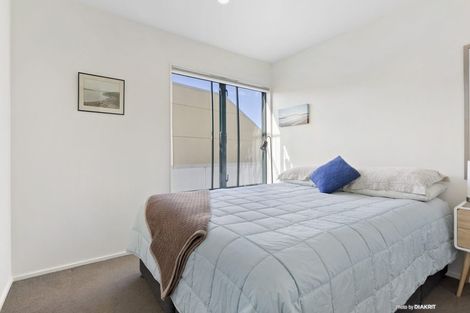 Photo of property in Courtenay Apartments, 512/120 Courtenay Place, Te Aro, Wellington, 6011