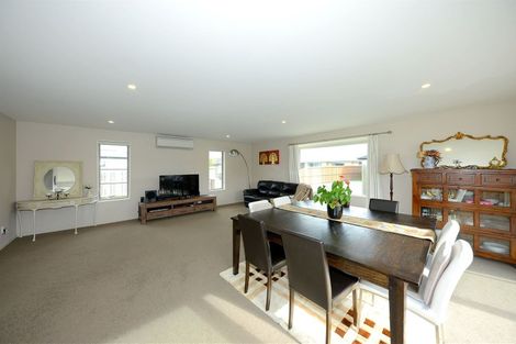 Photo of property in 9 Conie Glen Lane, Broomfield, Christchurch, 8042