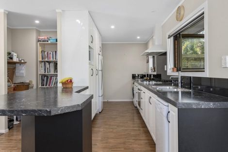 Photo of property in 20b Kiriwai Place, Matua, Tauranga, 3110