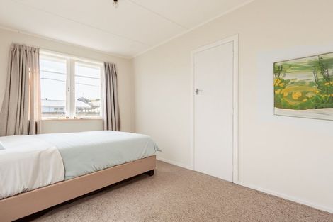 Photo of property in 42 Donovan Road, Paraparaumu Beach, Paraparaumu, 5032