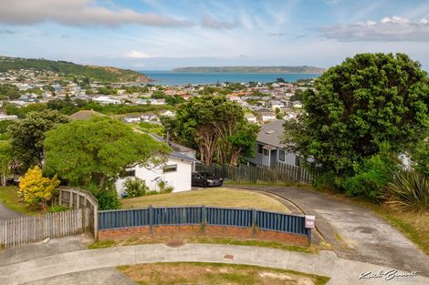 Photo of property in 22 De Castro Place, Titahi Bay, Porirua, 5022